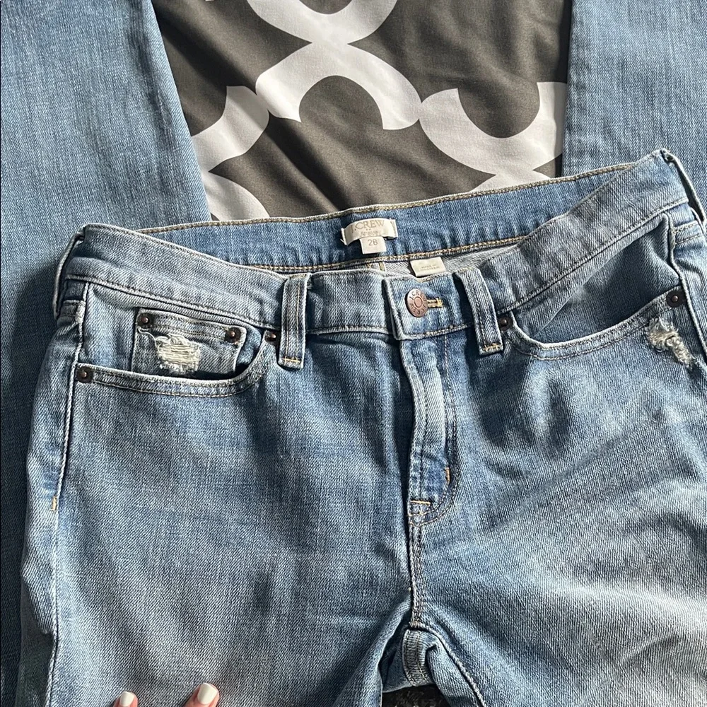 Video- vintage J Crew Blue Distressed Jeans